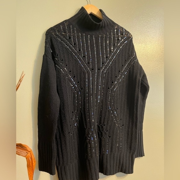 BCBG MaxaRia Womens Marino Wool Blend Sequined Black Tunic Sweater Knit Sz XS - Picture 2 of 13